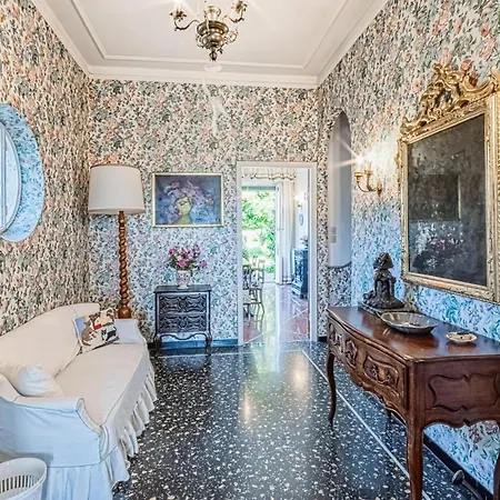 Parva Domus Дом отдыха Рапалло