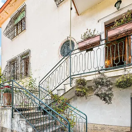 Parva Domus Hébergement de vacances